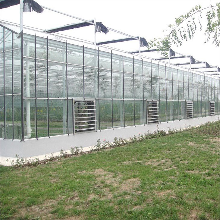 Zigzag multi-span greenhouse manufacture